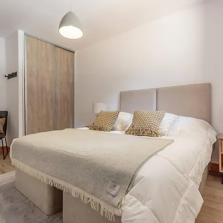 4* 4 Pour 8/10 Pers, Terrasse, Parking, Proche Piscine Et - Fr-1-638-20 Apartment La Plagne