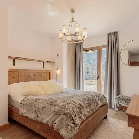 4* 4 Pour 8/10 Pers, Terrasse, Parking, Proche Piscine Et - Fr-1-638-20 La Plagne
