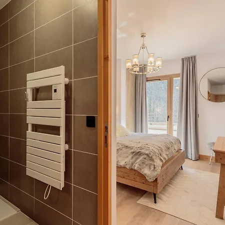 Apartment 4* 4 Pour 8/10 Pers, Terrasse, Parking, Proche Piscine Et - Fr-1-638-20 *
